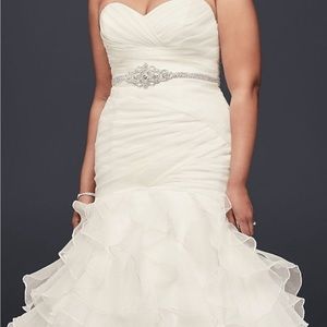 Davids bridal wedding dress organza gorgeous ivory dress ruffled mermaid style